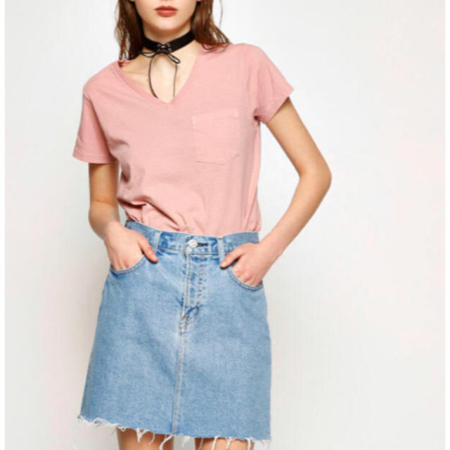 moussy(マウジー)のMOUSSY【毎年人気】DENIM FIT MINI SK レディースのスカート(ミニスカート)の商品写真