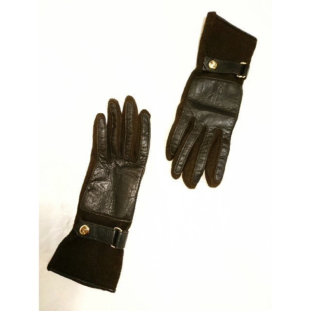 Vivienne Westwood(ヴィヴィアンウエストウッド)のVivienne Westwood/ムートンレザー ブラウン手袋 レディースのファッション小物(手袋)の商品写真