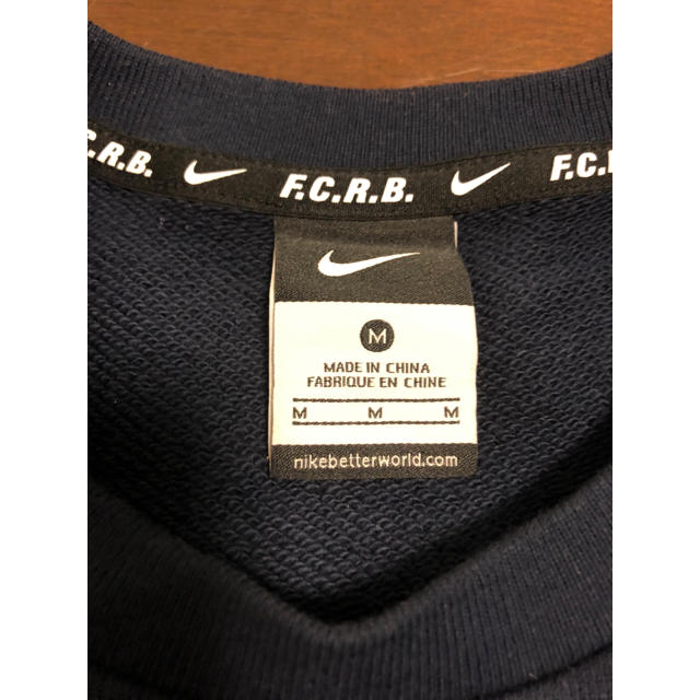 F.C.R.B.(エフシーアールビー)の【断捨離中！おトク！】FCRB✖️nike スウェット  ネイビー　1回着用のみ レディースのトップス(トレーナー/スウェット)の商品写真