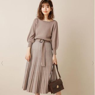 ナチュラルクチュール(natural couture)の配色ニットプリーツワンピース(ひざ丈ワンピース)