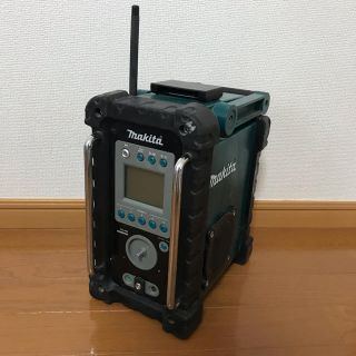 マキタ(Makita)のマキタ ラジオ MR100 現場ラジオ(ラジオ)