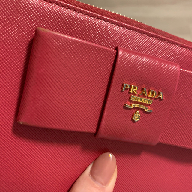 PRADA(プラダ)のプラダPRADA 長財布 リボン ピンク レディースのファッション小物(財布)の商品写真