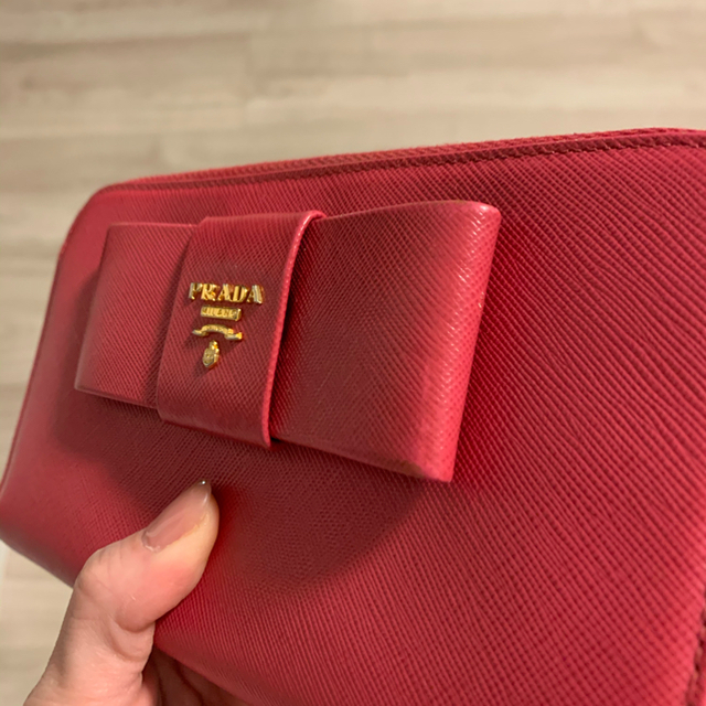 PRADA(プラダ)のプラダPRADA 長財布 リボン ピンク レディースのファッション小物(財布)の商品写真