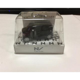 ホンダ(ホンダ)の非売品N/Box LEDライトキーホルダー(ミニカー)