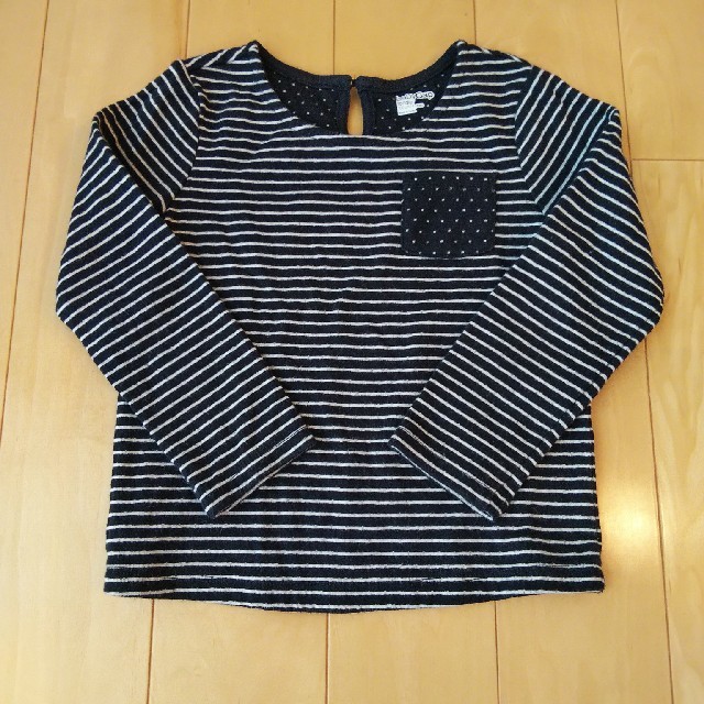 GAP(ギャップ)のGAP 長袖シャツ  100㎝ キッズ/ベビー/マタニティのキッズ服女の子用(90cm~)(Tシャツ/カットソー)の商品写真