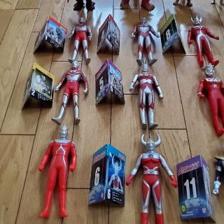 税込】 ウルトラマン ウルトラ怪獣 ソフビセット 68体 特撮