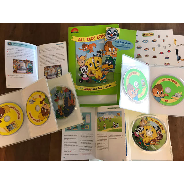 Disney(ディズニー)のZippy DVD DWE キッズ/ベビー/マタニティのおもちゃ(知育玩具)の商品写真