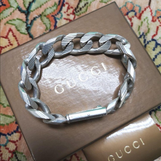 オールドGUCCI ヴィンテージバングル - 通販 - inova.parelhas.rn.gov.br