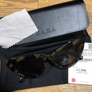 ザラ(ZARA)のZARA キャッツアイサングラス(サングラス/メガネ)