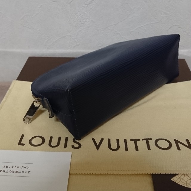 LOUIS ポシェット・コスメティックポーチ M40642の通販 by ショコラ's shop｜ルイヴィトンならラクマ VUITTON - ルイヴィトン 格安即納