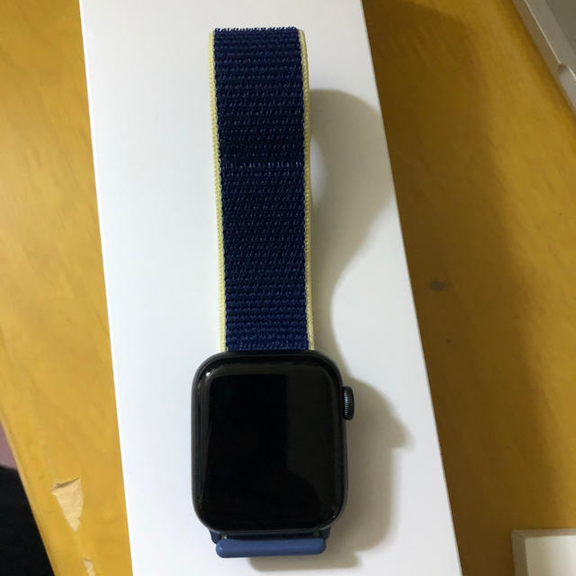 Apple Watch series5のサムネイル