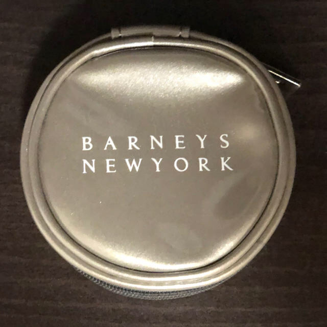 BARNEYS NEW YORK(バーニーズニューヨーク)のバーニーズニューヨーク　オリジナルポーチ レディースのファッション小物(ポーチ)の商品写真