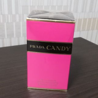 プラダ(PRADA)のタンドリーチキン様専用!　新品未開封　プラダ キャンディ 30ml(香水(女性用))