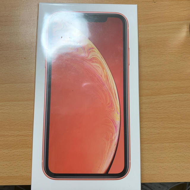 スマホ/家電/カメラおまけ有り　新品　iPhone XR 128GB コーラル オレンジ 送料無料