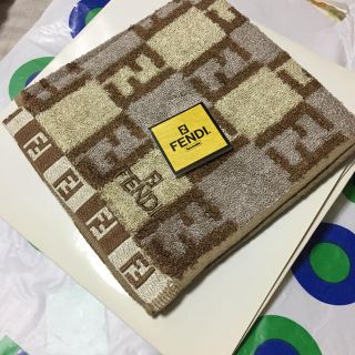 フェンディ(FENDI)の専用！FENDI タオルハンカチ(ハンカチ)