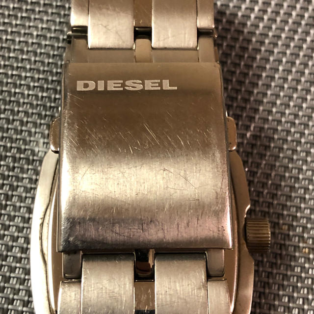 DIESEL(ディーゼル)のdiesel メンズ　時計 メンズの時計(金属ベルト)の商品写真