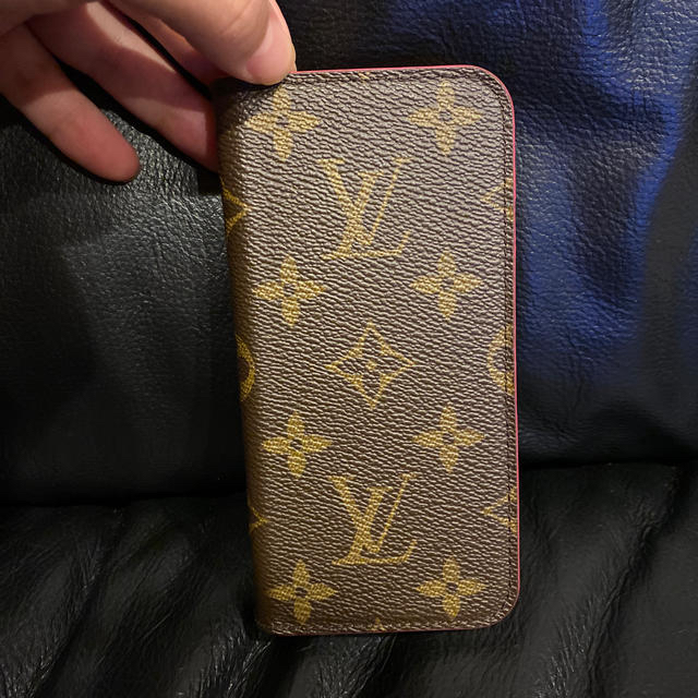 LOUIS VUITTON - LOUIS VUITTON iPhone8 ケースの通販