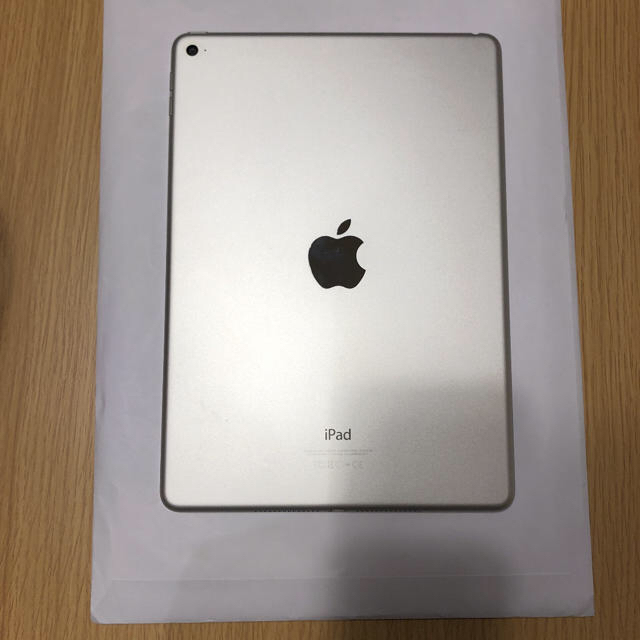 iPad air2 16GB Wi-Fiモデル シルバー