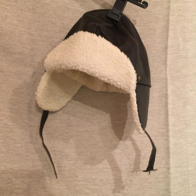 H&M(エイチアンドエム)の牛革帽子 新品 レディースの帽子(その他)の商品写真
