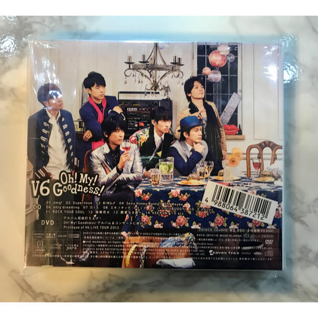 V6(ブイシックス)のv6 oh!my!goodness! 初回生産限定盤B エンタメ/ホビーのタレントグッズ(アイドルグッズ)の商品写真