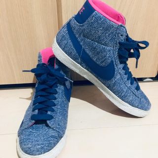 ナイキ(NIKE)のNIKE スニーカー ブレイザーミッドテキスタイル 25.0(スニーカー)