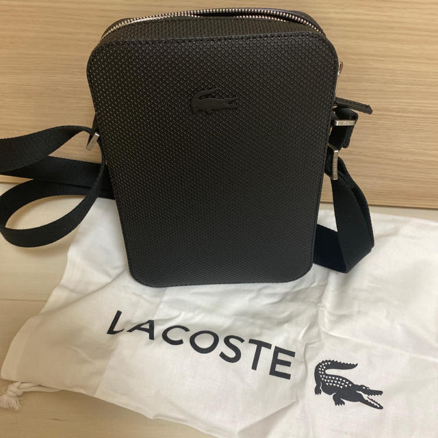 lacoste 新品men's bag(本革)日本未入荷