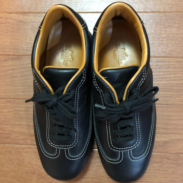 Hermes - エルメス ブラック クイック スニーカー35 1/2 室内試し履き ...