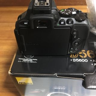 Nikon D5600 ダブルズームキット 3年保証付き