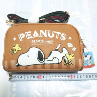 スヌーピー(SNOOPY)の【ラクマ最安に挑戦】【コメント歓迎新品】スヌーピー ポシェット ショルダーバッグ(ショルダーバッグ)