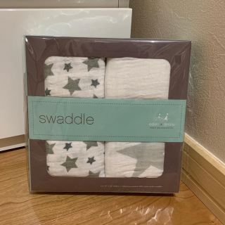 エイデンアンドアネイ(aden+anais)のSWADDLE(おくるみ/ブランケット)