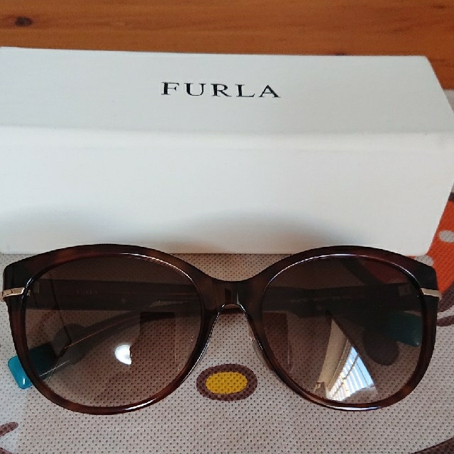 Furla(フルラ)の美品☆フルラFURLA☆べっ甲サングラス レディースのファッション小物(サングラス/メガネ)の商品写真