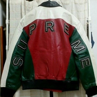 シュプリーム(Supreme)のSupreme Studded Arc Logo Leather Jacket(レザージャケット)