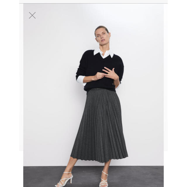 ZARA(ザラ)の専用　グレーロングスカート　ZARA レディースのスカート(ロングスカート)の商品写真