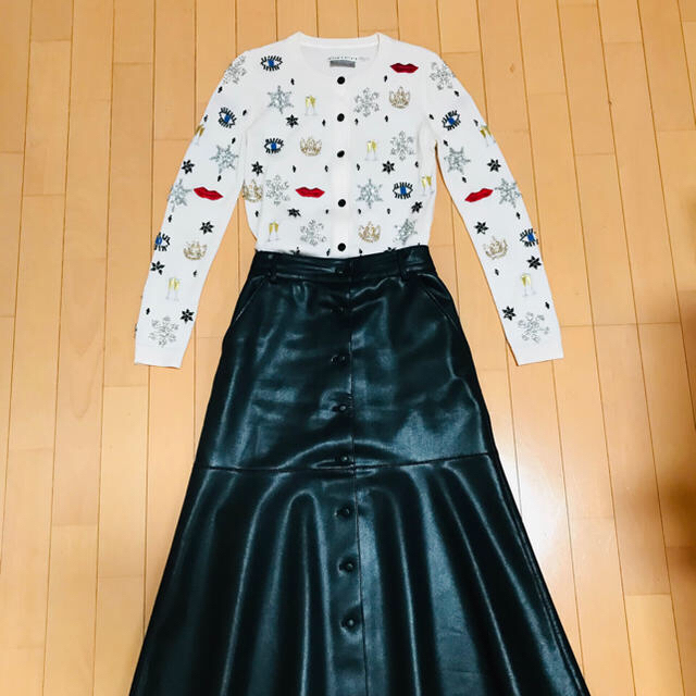 Alice+Olivia(アリスアンドオリビア)のアリス＆オリビアビーズ刺繍カーディガン レディースのトップス(カーディガン)の商品写真