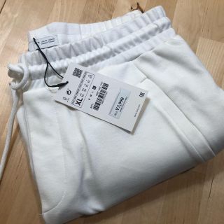 ザラ(ZARA)のZARA スウェット パンツ 白 XL(その他)