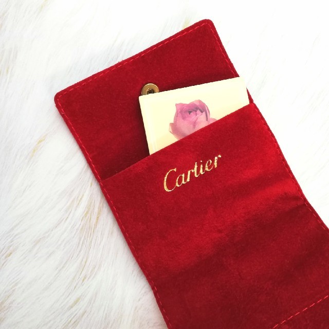 Cartier(カルティエ)の【あーぴょん様専用】Cartier　カルティエジュエリーケース レディースのアクセサリー(その他)の商品写真