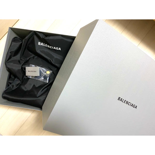 BALENCIAGA - BALENCIAGA コートの通販 by io123's shop BALENCIAGA - BALENCIAGA コートの通販 by io123's shop