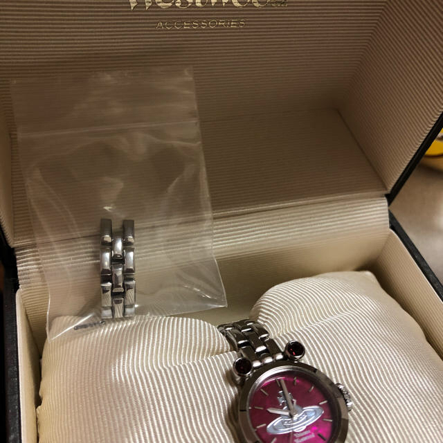 Vivienne 腕時計の通販 by suu's shop｜ヴィヴィアンウエストウッドならラクマ Westwood - 最新品低価