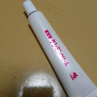 コバヤシセイヤク(小林製薬)のケシミンクリーム(フェイスクリーム)