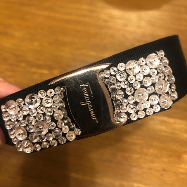 フェラガモ カチューシャ 美品 probata.com.ar