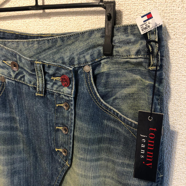 TOMMY HILFIGER(トミーヒルフィガー)のTOMY HILFIGER DENIM デニム レディースのスカート(ひざ丈スカート)の商品写真