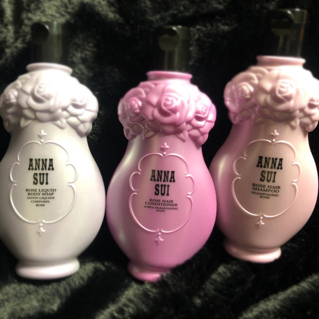 ANNA SUI(アナスイ)のアナスイ ヘア&ボディケアセット  コスメ/美容のキット/セット(サンプル/トライアルキット)の商品写真