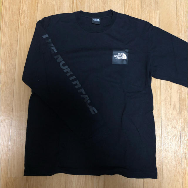 THE NORTH FACE(ザノースフェイス)のスクエアロゴティー　 メンズのトップス(Tシャツ/カットソー(七分/長袖))の商品写真