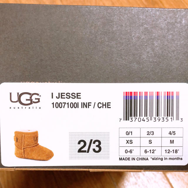 UGG(アグ)の【美品】UGG ベビーブーツ キッズ/ベビー/マタニティのベビー靴/シューズ(~14cm)(ブーツ)の商品写真