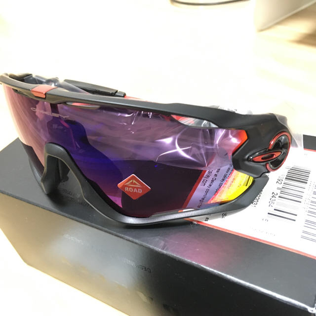 Oakley(オークリー)の【新品未使用】Jawbreaker Prizm Road スポーツ/アウトドアのスノーボード(アクセサリー)の商品写真