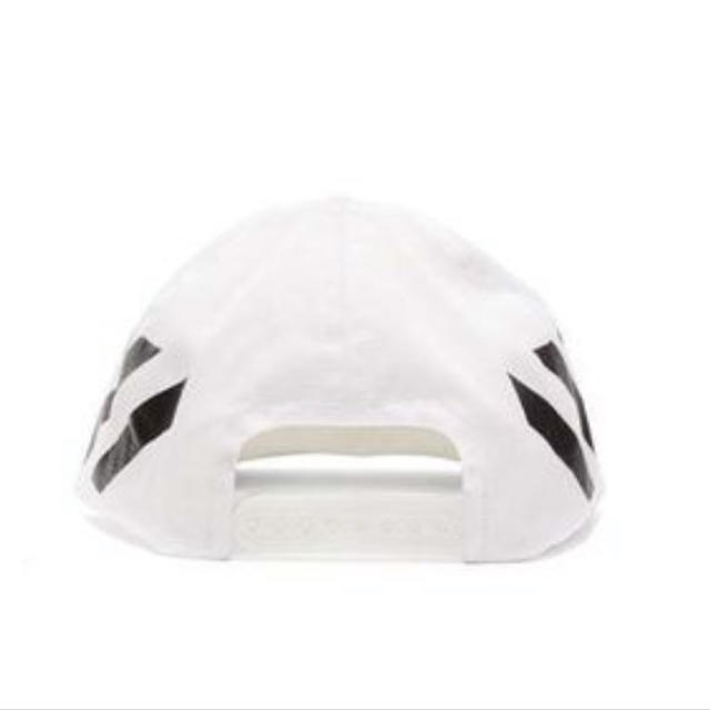 OFF-WHITE(オフホワイト)のOFF-WHITE ダイアゴナルストライプロゴ ベースボールキャップ メンズの帽子(キャップ)の商品写真