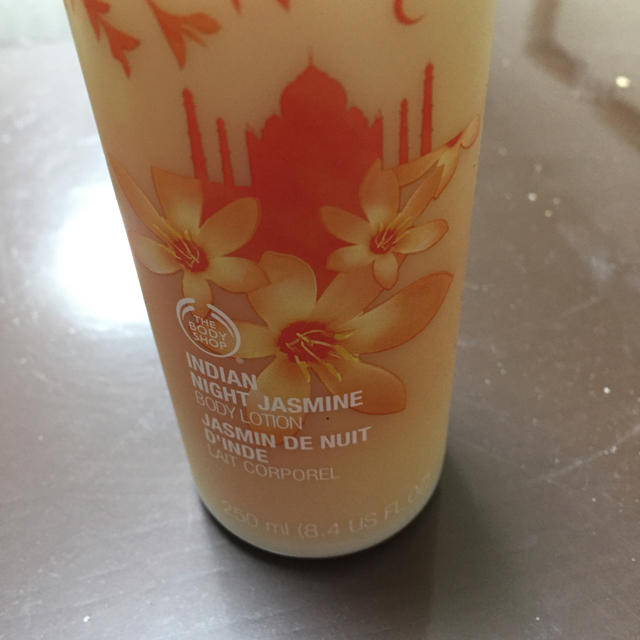 THE BODY SHOP(ザボディショップ)のボディショップボディローション コスメ/美容のボディケア(ボディローション/ミルク)の商品写真