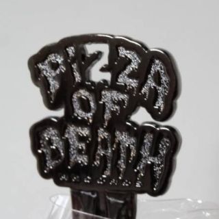 ワニマ(WANIMA)のPIZZA OF DEATH KEY CHAIN キーホルダー(ミュージシャン)