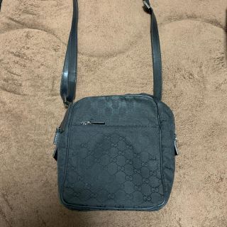 グッチ(Gucci)のGUCCI ショルダーバッグ (ショルダーバッグ)