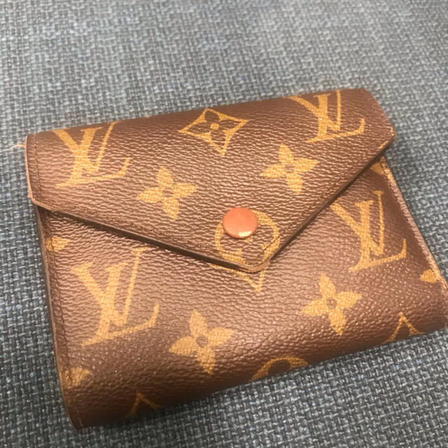 LOUIS VUITTON(ルイヴィトン)のポルトフォイヌヴィクトリーヌ　ルイヴィトン レディースのファッション小物(財布)の商品写真